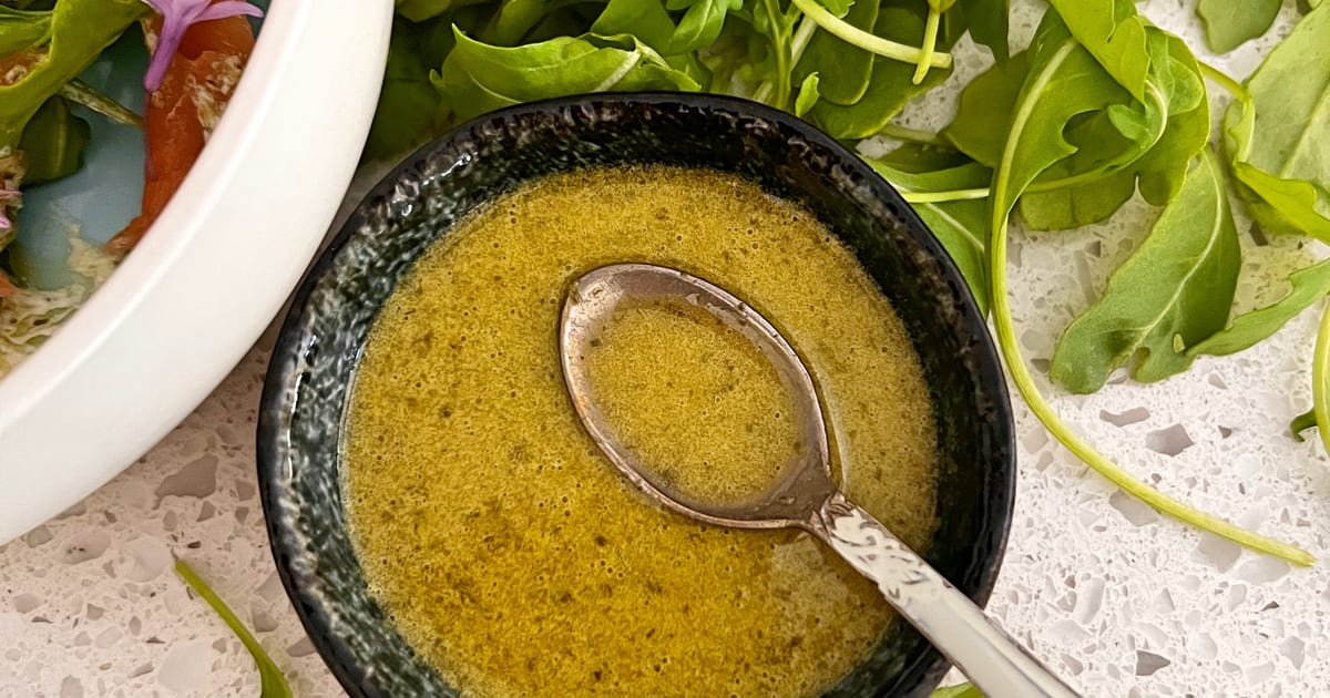 Thermomix recipe: Basil Oil | Tenina.com