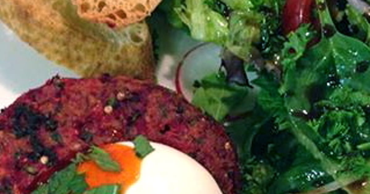 Thermomix recipe: Beetroot Burgers | Tenina.com