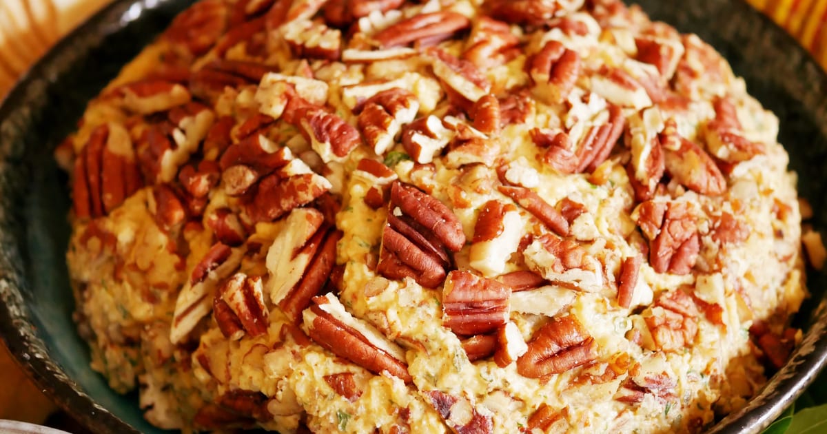 Thermomix recipe: Bree's Cheese Ball | Tenina.com