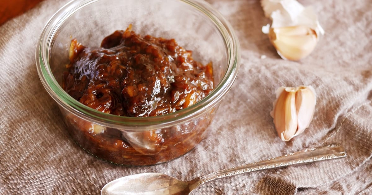 Thermomix recipe: Caramelised Garlic Paste | Tenina.com