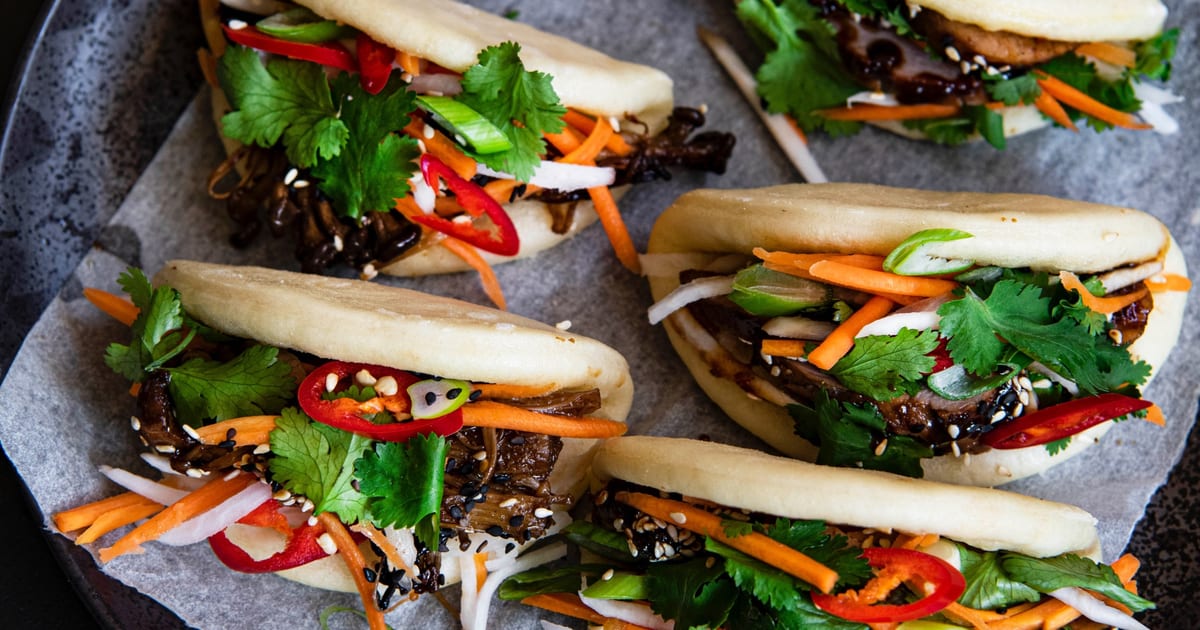 Thermomix recipe: Bao Buns with Char Siu BBQ Pork | Tenina.com