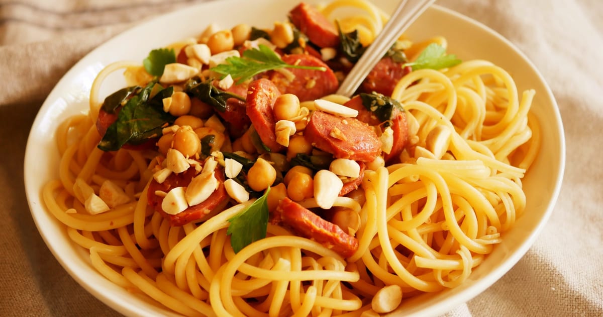 Thermomix recipe: Chorizo And Chick Pea Spaghettini | Tenina.com