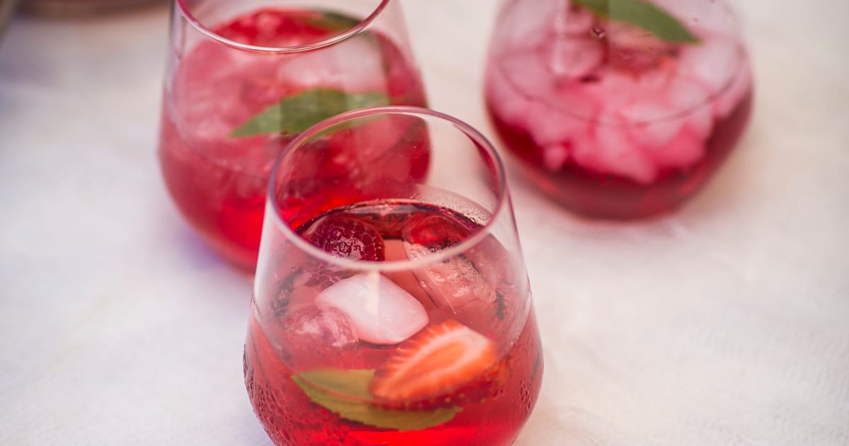 Thermomix recipe: Cranberry, Apple & Ginger Crush | Tenina.com