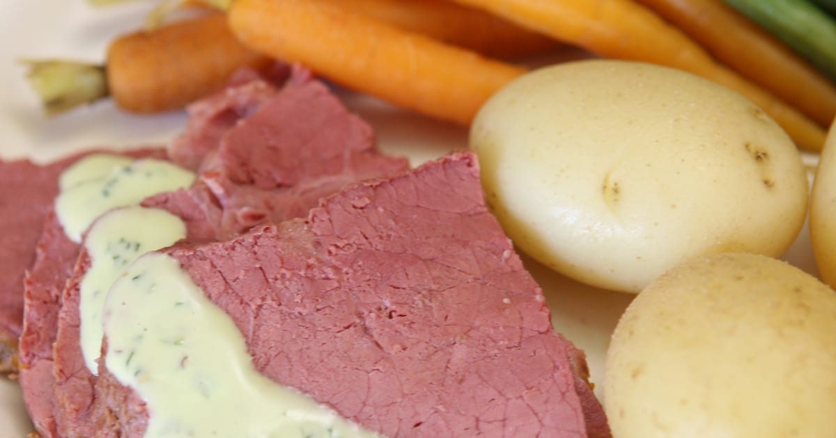 Thermomix recipe: Corned Beef with Parsley Sauce | Tenina.com