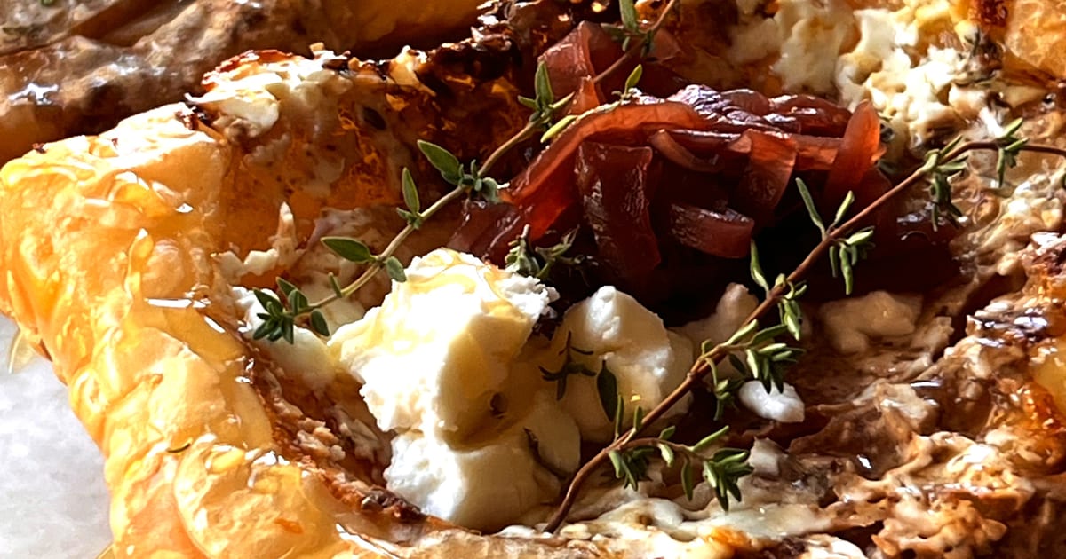 Thermomix recipe: Pear and Goats Cheese Puffs | Tenina.com