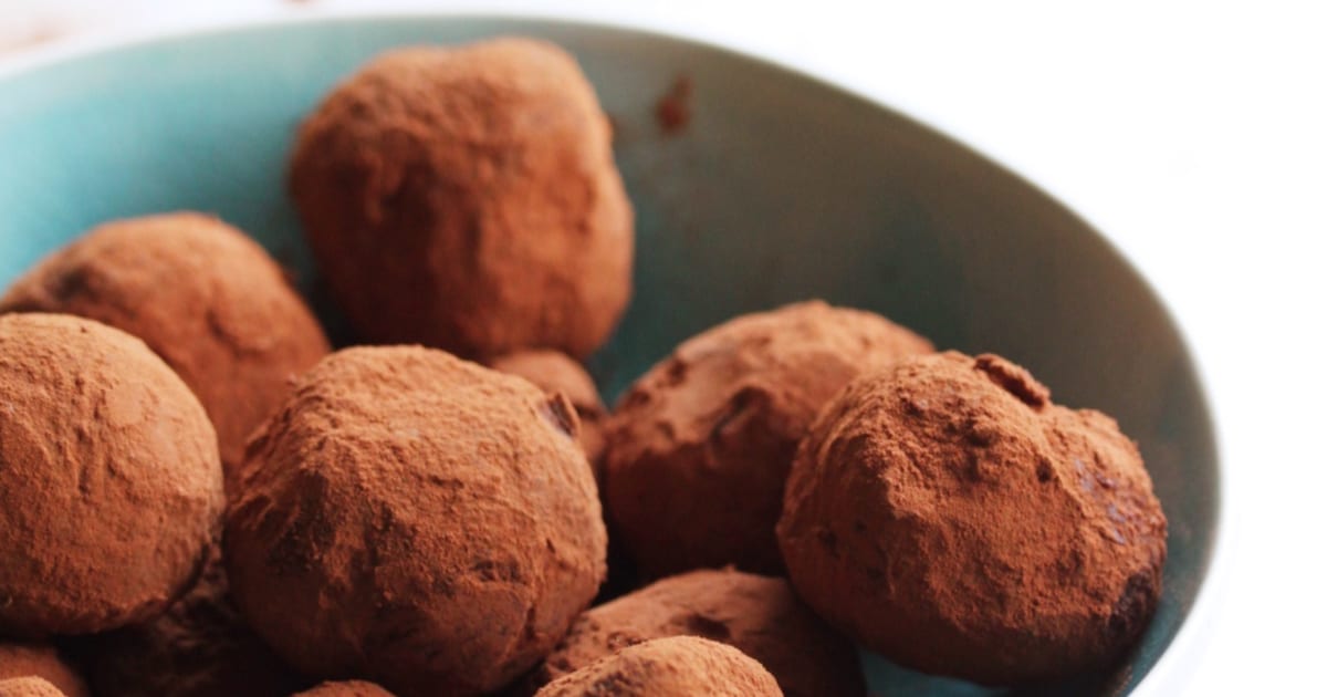 Thermomix recipe: Pedro Ximénez Infused Fig Truffles | Tenina.com