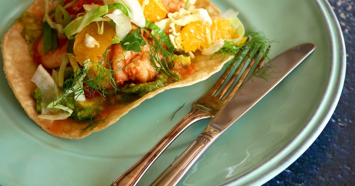Thermomix recipe: Spicy Prawn Tostadas | Tenina.com