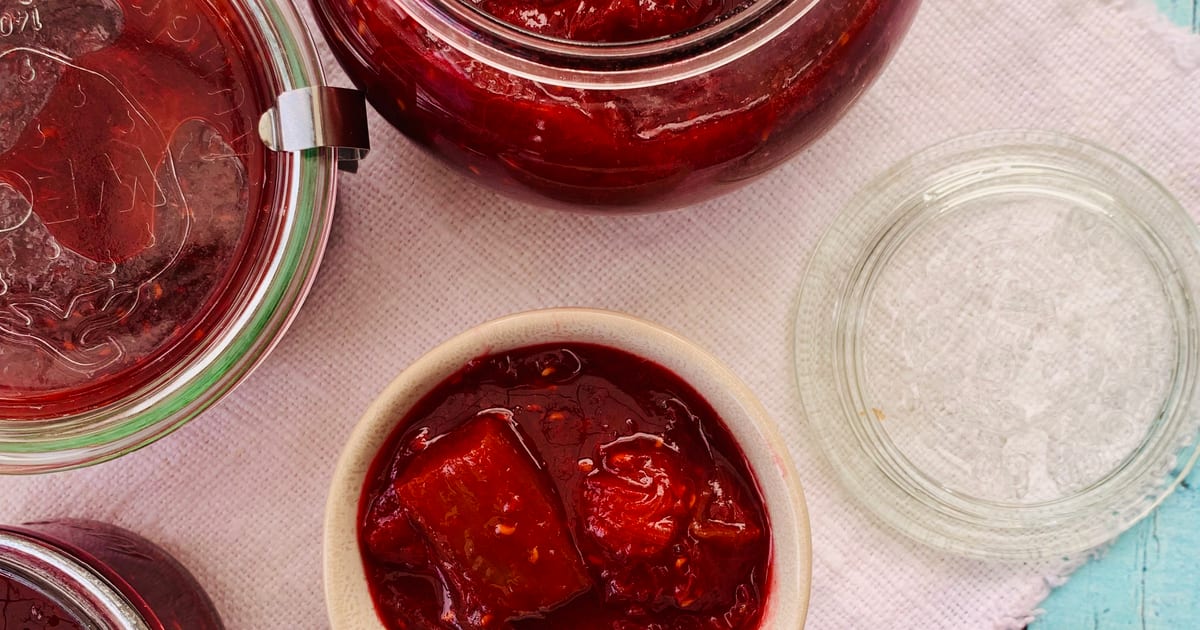 Thermomix recipe: Rhubarb Raspberry Compote | Tenina.com