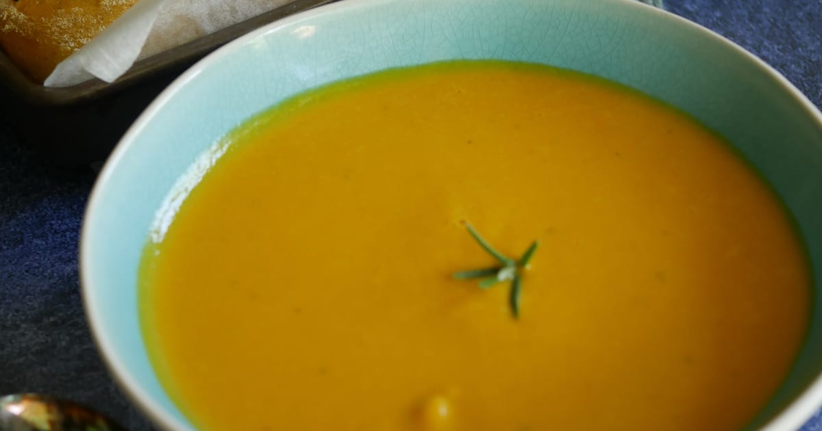 Thermomix recipe: Roasted Pumpkin Soup with Rosemary | Tenina.com