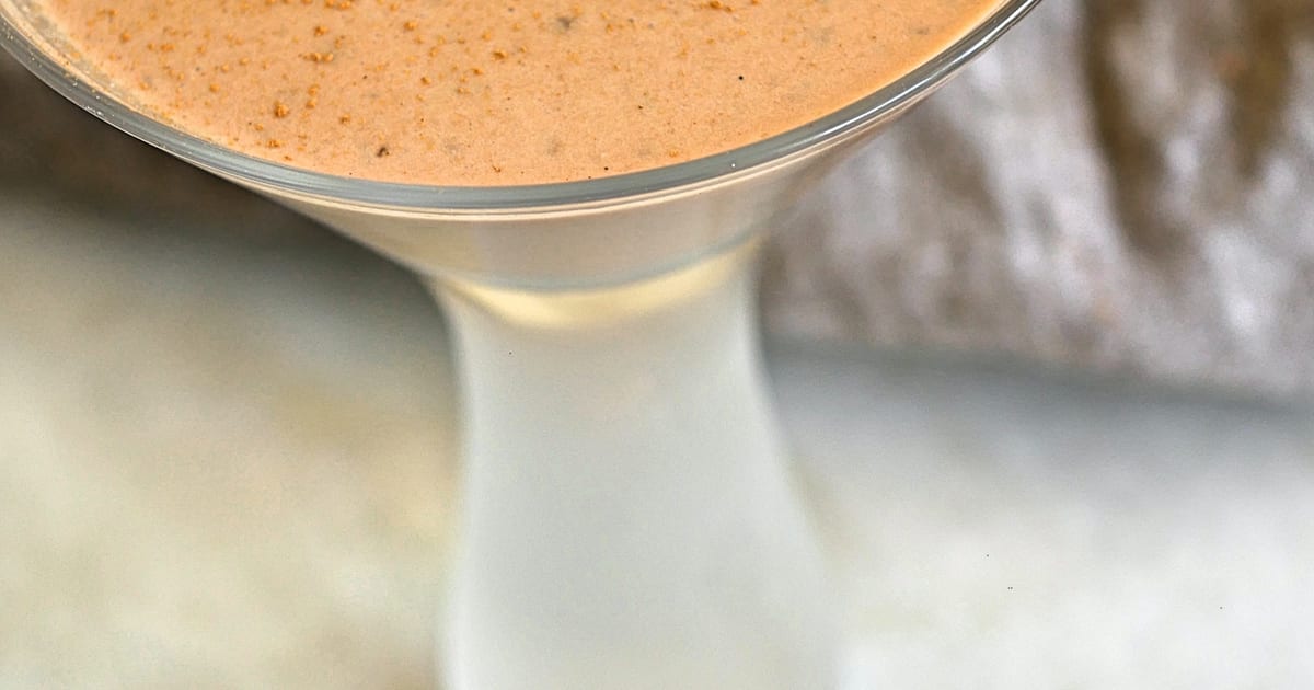 Thermomix recipe: Smoked Cinnamon Chocolate Horchata | Tenina.com