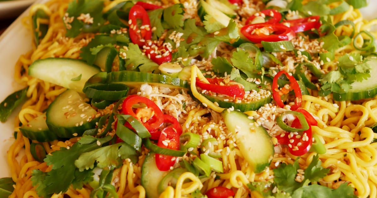 Thermomix recipe: Spicy Noodle Chicken Salad | Tenina.com