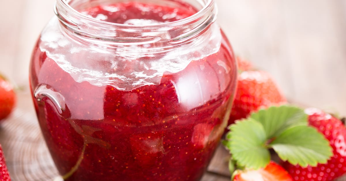 Thermomix recipe: Strawberry Daiquiri Jam | Tenina.com