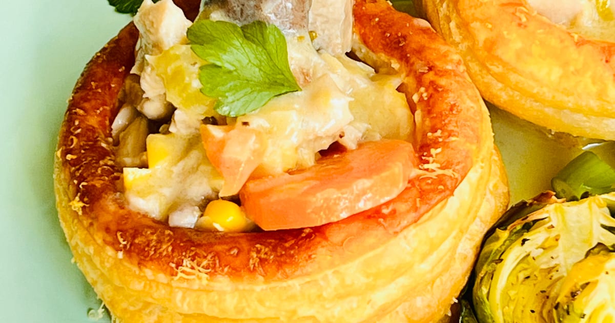 Thermomix recipe: Chicken Vol au Vent | Tenina.com