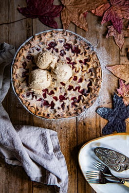 Apple Raspberry Pie