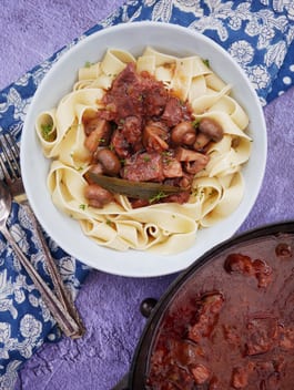 Beef Burgundy CU OH P TENINA