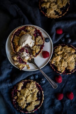 Berry Crumble Tart TENINA