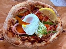 Breakfast Salmon Pizza