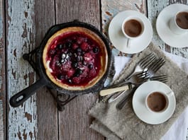 Champagne Berry Dutch Baby