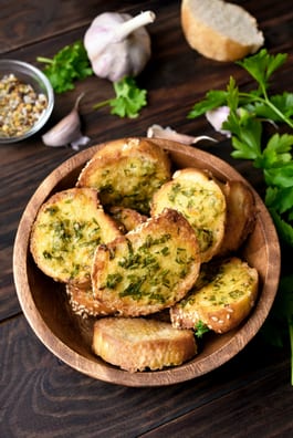 Cheesy Garlic Crostini