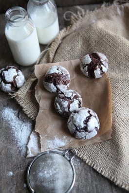 Chocolate Crinkle Cookies P