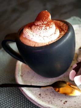 Coconut Meringue Hot Chocolate P TENINA