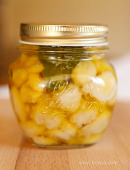Confit-Garlic