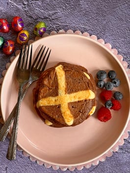 Hot Cross Buncakes