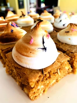 Lemon Meringue Blondies P