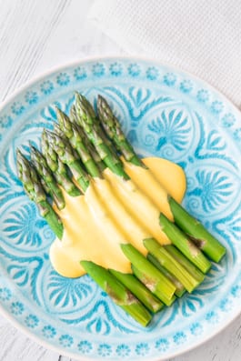 New School Hollandaise with Asparagus
