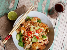 Pad Thai And Sauce Fotor