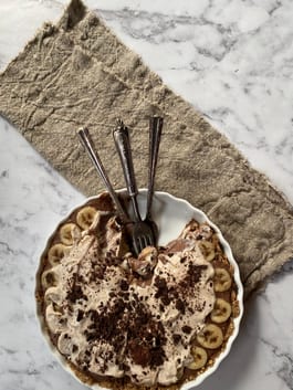 Raw Banoffee pie pic