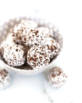 Raw Brew Choc Bliss Balls