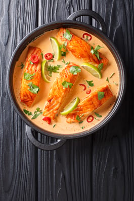 Salmon and Cherry Tomato Curry
