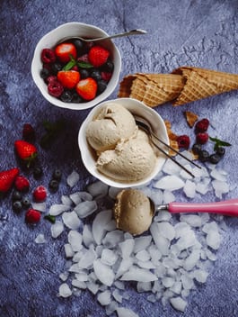 Salted Caramel Meringue Ice cream OH P