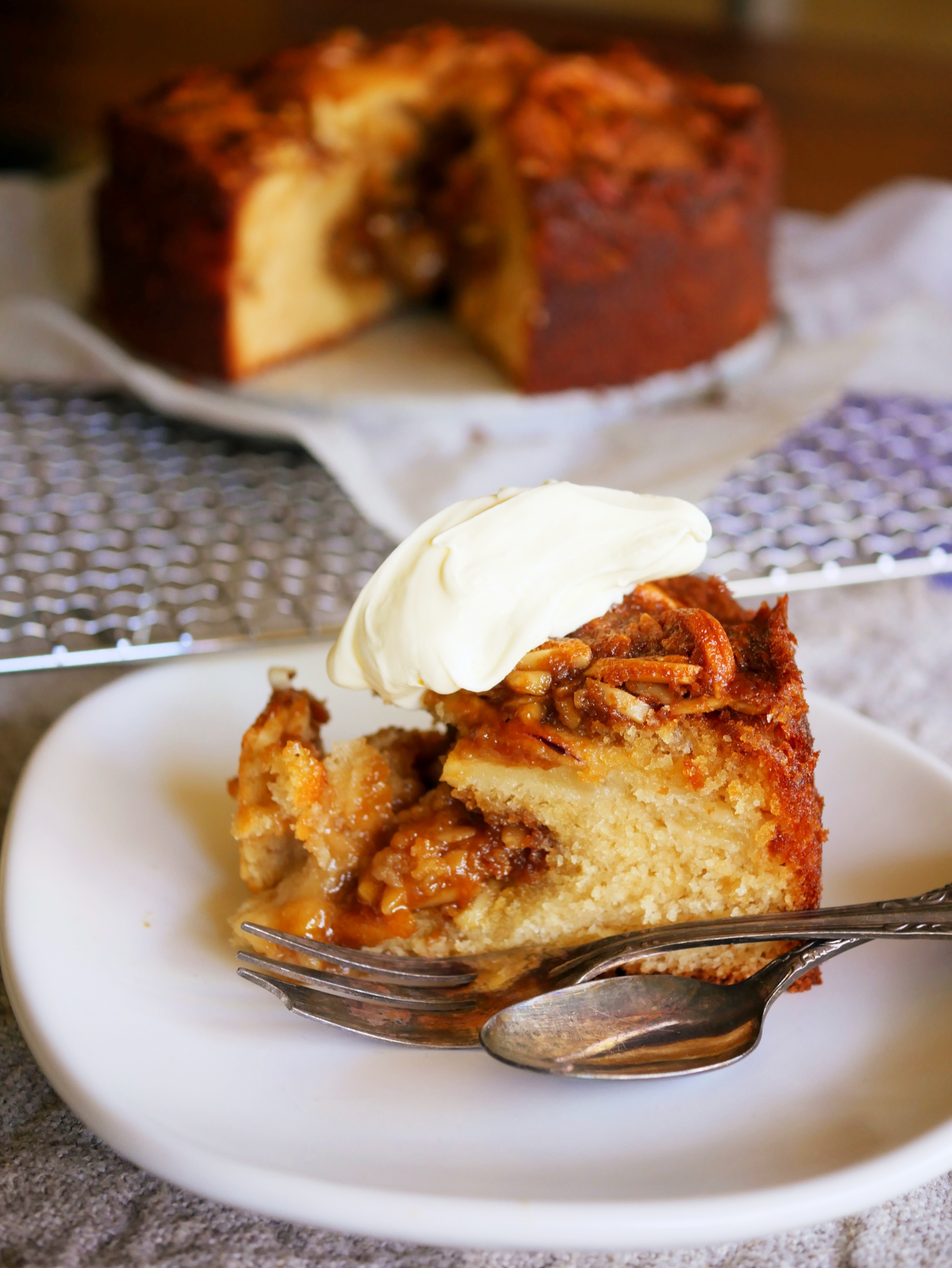 Irish Apple Cake with Crème Anglaise - Cookidoo® – the official Thermomix®  recipe platform