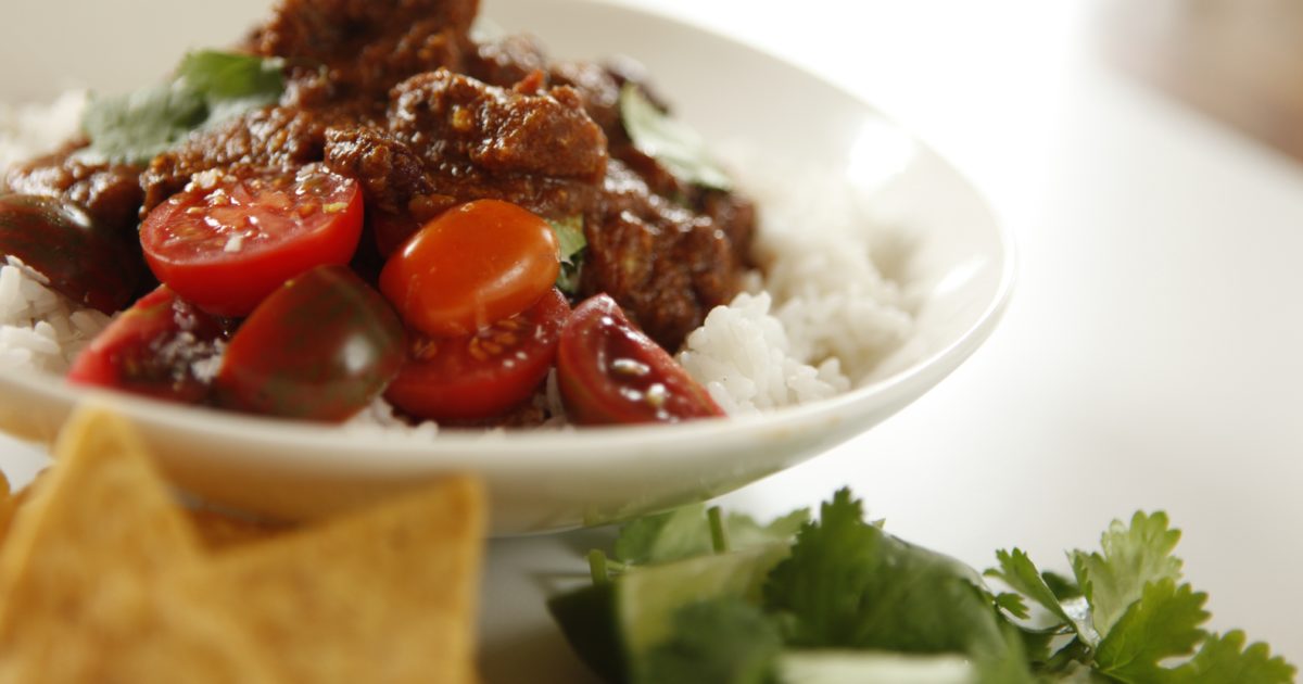 slow-cooker-beef-chili-recipe-video-dinner-then-dessert