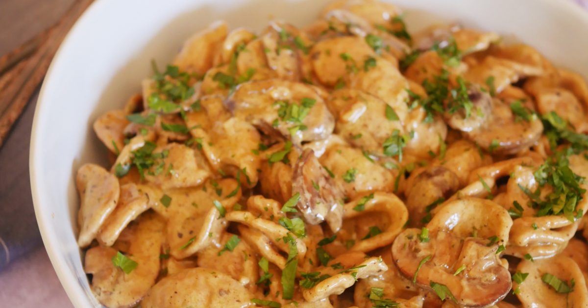 Thermomix recipe: Creamy Umami Mushroom Pasta | Tenina.com