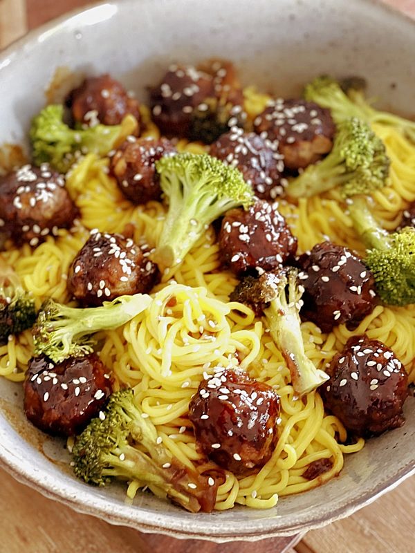 Beef and Broccoli with Noodles P