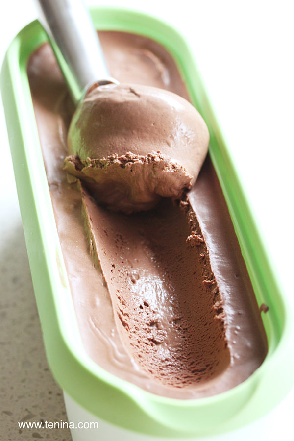 Easy Chocolate Ice Cream Fotor