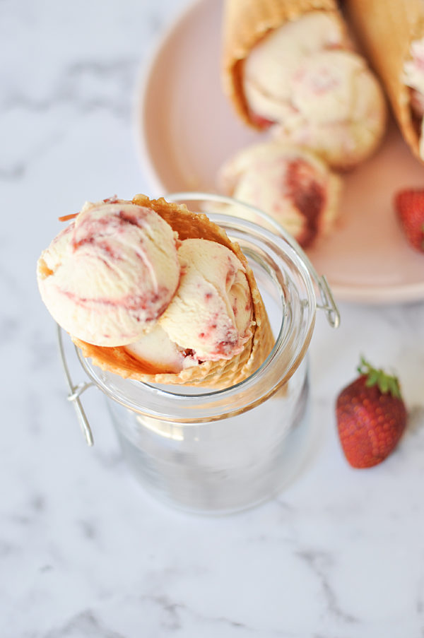 Vanilla Strawberry Cheesecake Ice cream 1